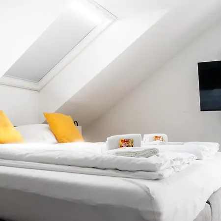 Апартаменты Heaven Homes 4 Падерборн