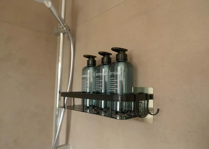 アパート Heaven Homes 4 *