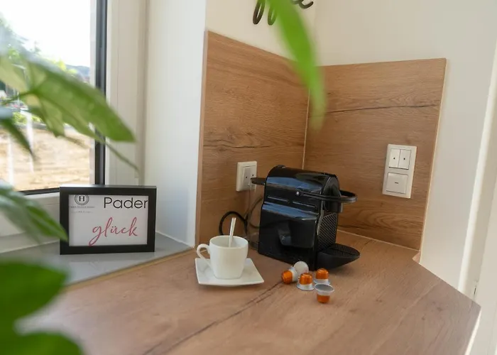 Heaven Homes 4 アパート