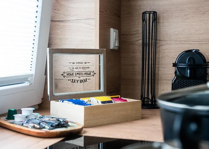 アパート Heaven Homes 4