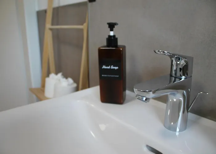 Heaven Homes 4 アパート